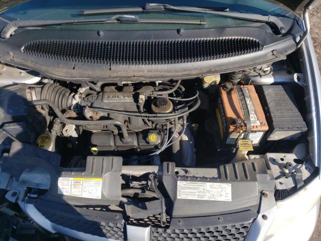 Photo 12 from auction – 2004 DODGE GRAND CARA with VIN 2D4GP44L34R556405