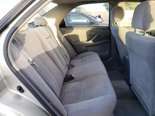 Photo 10 from auction – 2000 TOYOTA CAMRY LE with VIN JT2BG28K4Y0477833