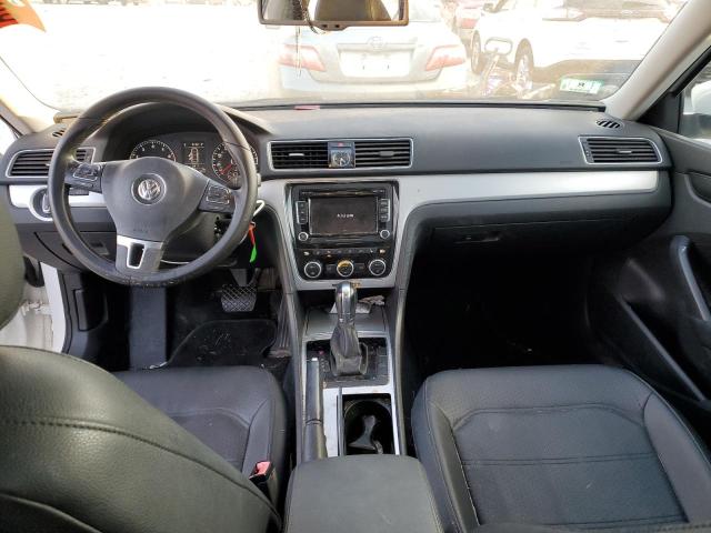 Photo 8 from auction – 2012 VOLKSWAGEN PASSAT SE with VIN 1VWBP7A39CC110373