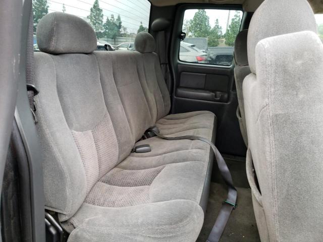 Photo 10 from auction – 2004 CHEVROLET SILVERADO with VIN 2GCEC19V041141923