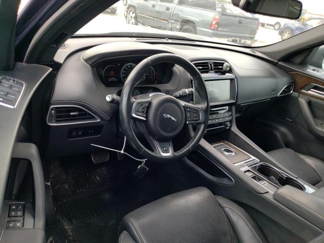 Photo 8 from auction – 2017 JAGUAR F-PACE R - with VIN SADCL2BN2HA095003