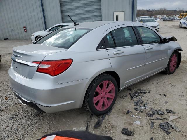 Photo 3 from auction – 2012 CHRYSLER 200 LX with VIN 1C3CCBAG9CN235794