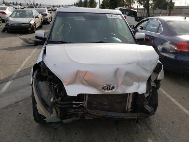 Photo 5 from auction – 2010 KIA SOUL + with VIN KNDJT2A28A7030069