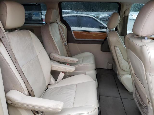 Photo 11 from auction – 2008 CHRYSLER TOWN & COU with VIN 2A8HR64X28R646699