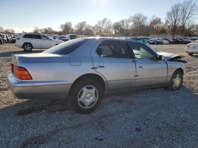 Photo 3 from auction – 2000 LEXUS LS 400 with VIN JT8BH28F3Y0170417
