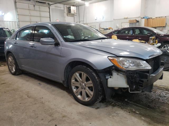 Photo 4 from auction – 2013 CHRYSLER 200 TOURIN with VIN 1C3CCBBB8DN595899