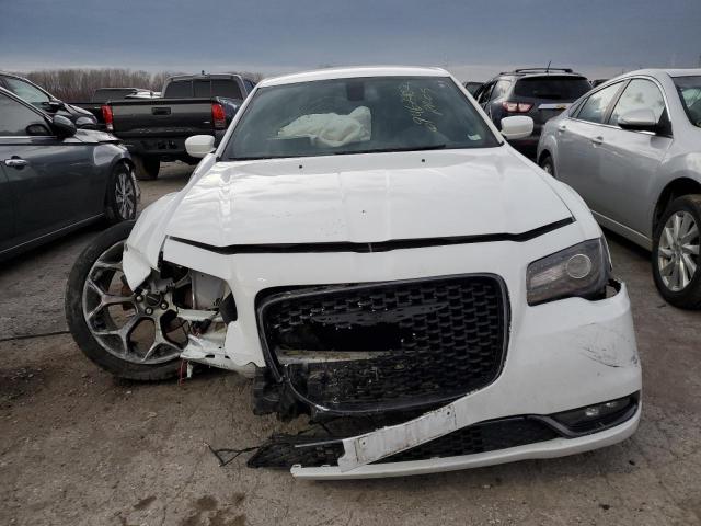 Photo 5 from auction – 2018 CHRYSLER 300 S with VIN 2C3CCABG1JH214369
