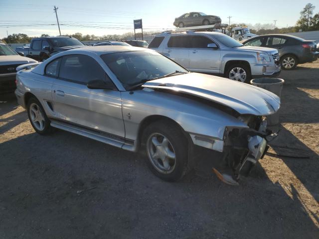 Photo 4 from auction – 1998 FORD MUSTANG with VIN 1FAFP4040WF232190