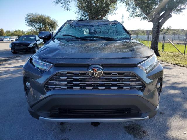 Photo 5 from auction – 2021 TOYOTA RAV4 LIMIT with VIN 2T3Y1RFV6MC135039