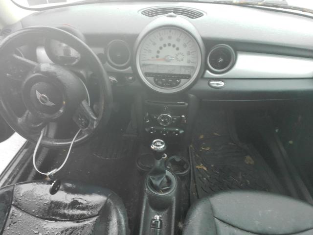 Photo 8 from auction – 2011 MINI COOPER with VIN WMWSU3C54BT182094