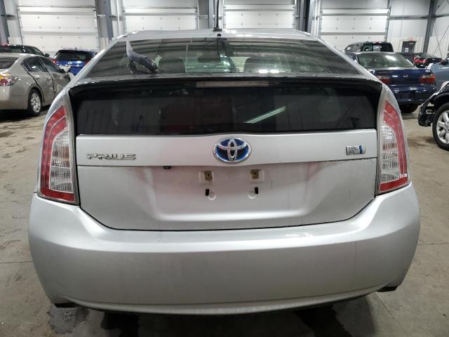 Photo 6 from auction – 2013 TOYOTA PRIUS with VIN JTDKN3DU4D1647879