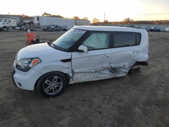 KIA SOUL 2011 with VIN KNDJT2A20B7708332 - Photo from auction