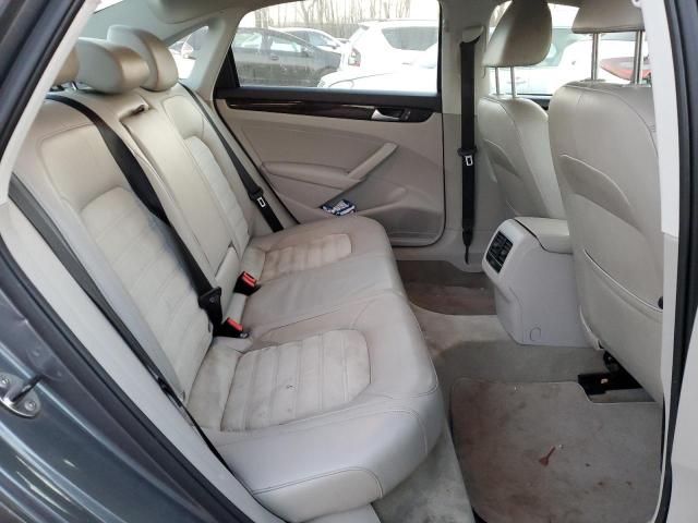 Photo 10 from auction – 2014 VOLKSWAGEN PASSAT SEL with VIN 1VWCT7A3XEC054575