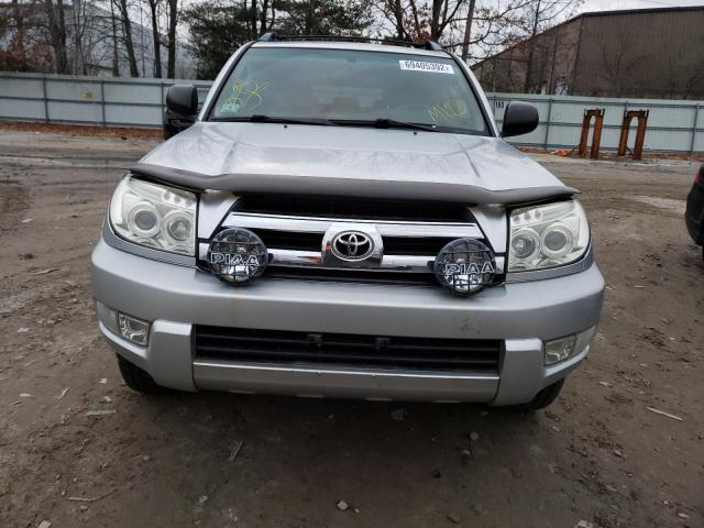 Photo 5 from auction – 2005 TOYOTA 4RUNNER SR with VIN JTEBU14R150057077