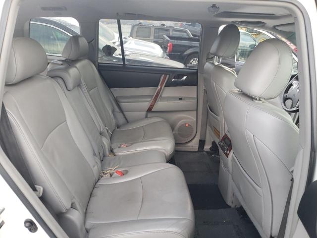 Photo 11 from auction – 2011 TOYOTA HIGHLANDER with VIN 5TDDK3EH6BS066290