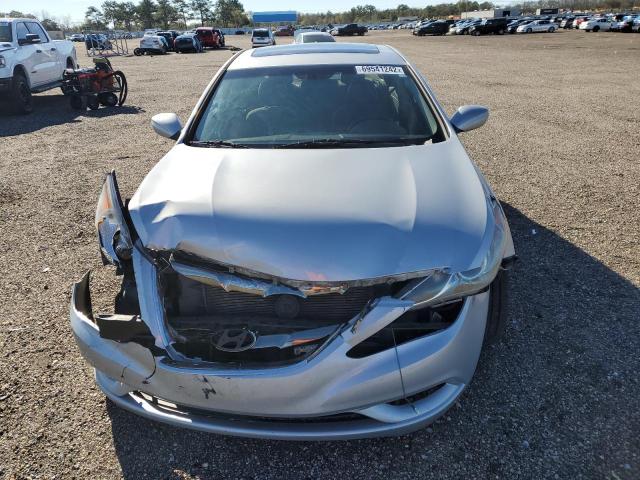 Photo 5 from auction – 2011 HYUNDAI SONATA SE with VIN 5NPEC4AC8BH071403