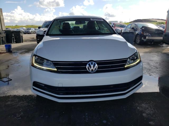 Photo 5 from auction – 2017 VOLKSWAGEN JETTA SE with VIN 3VWDB7AJ8HM415889
