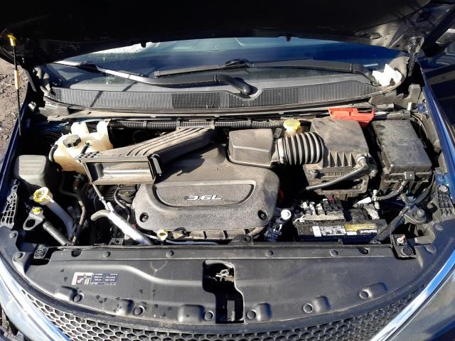 Photo 12 from auction – 2017 CHRYSLER PACIFICA T with VIN 2C4RC1DG1HR744123