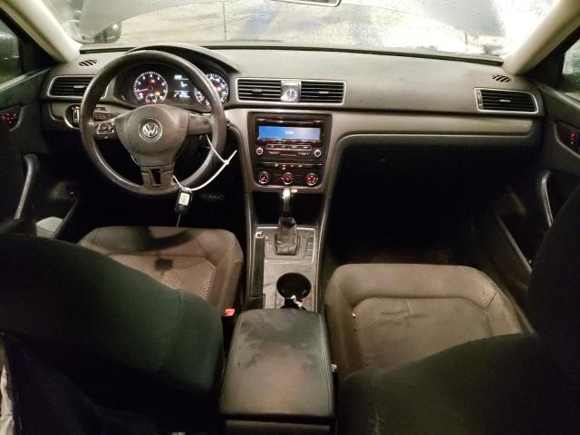 Photo 8 from auction – 2013 VOLKSWAGEN PASSAT S with VIN 1VWAP7A31DC025704