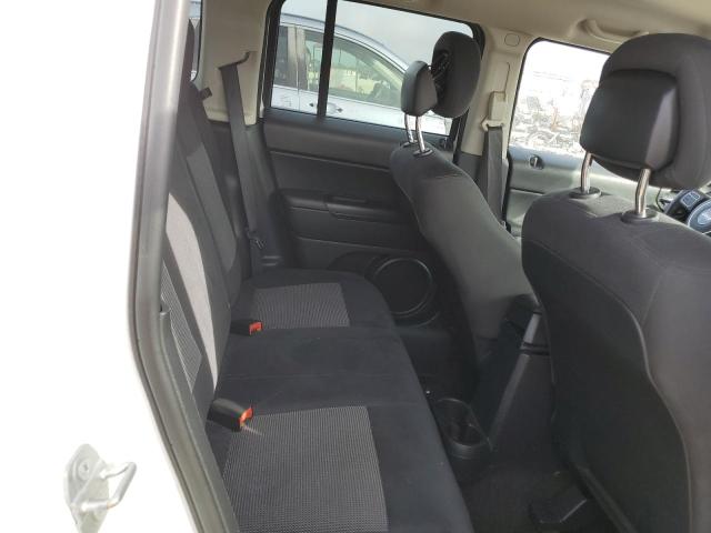 Photo 10 from auction – 2015 JEEP PATRIOT SP with VIN 1C4NJPBA1FD185484