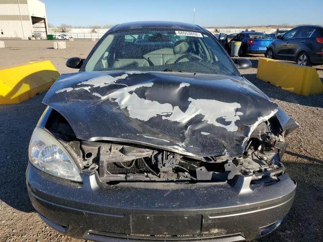 Photo 5 from auction – 2005 FORD TAURUS SE with VIN 1FAFP53215A181830