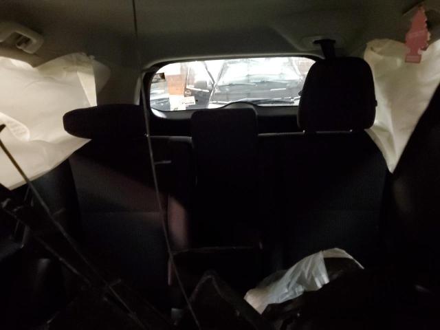 Photo 10 from auction – 2017 TOYOTA RAV4 LE with VIN JTMBFREV0HJ122458