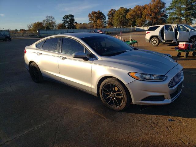Photo 4 from auction – 2013 FORD FUSION S with VIN 3FA6P0G74DR343057