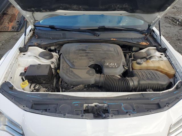 Photo 11 from auction – 2016 CHRYSLER 300 LIMITE with VIN 2C3CCAAG9GH151368