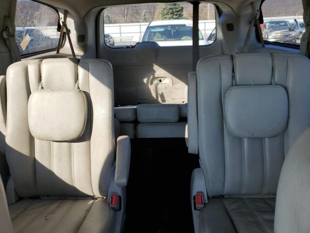 Photo 10 from auction – 2013 CHRYSLER TOWN & COU with VIN 2C4RC1BG1DR556134