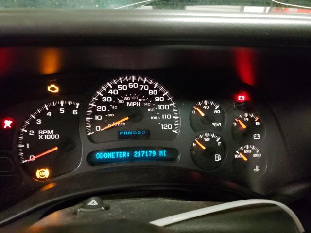 Photo 9 from auction – 2004 CHEVROLET SUBURBAN K with VIN 3GNFK16T04G237477