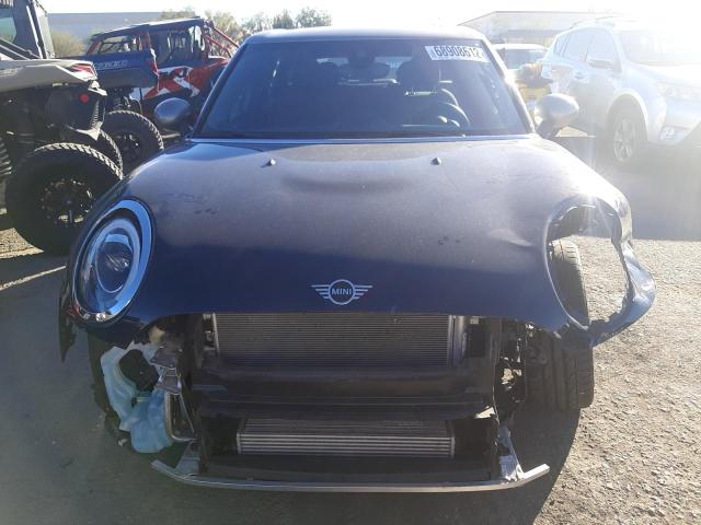 Photo 5 from auction – 2019 MINI COOPER CLU with VIN WMWLN5C51K2G82493