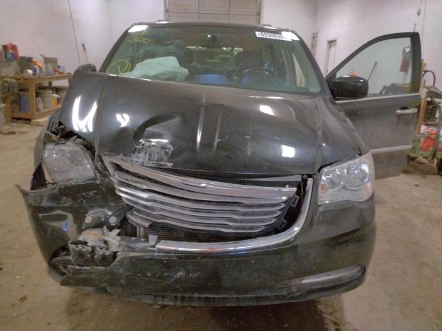Photo 12 from auction – 2014 CHRYSLER TOWN & COU with VIN 2C4RC1BG4ER467126
