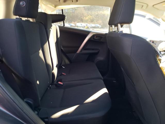 Photo 11 from auction – 2017 TOYOTA RAV4 LE with VIN JTMBFREV6HD202152