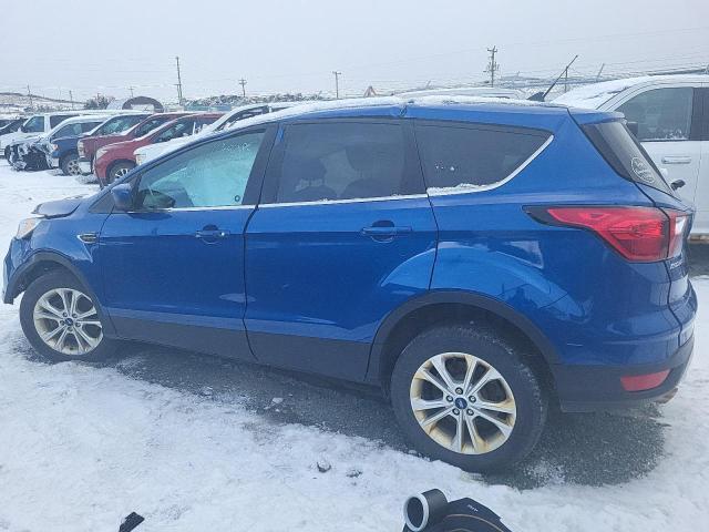 Photo 2 from auction – 2019 FORD ESCAPE SE with VIN 1FMCU9GD3KUA08230