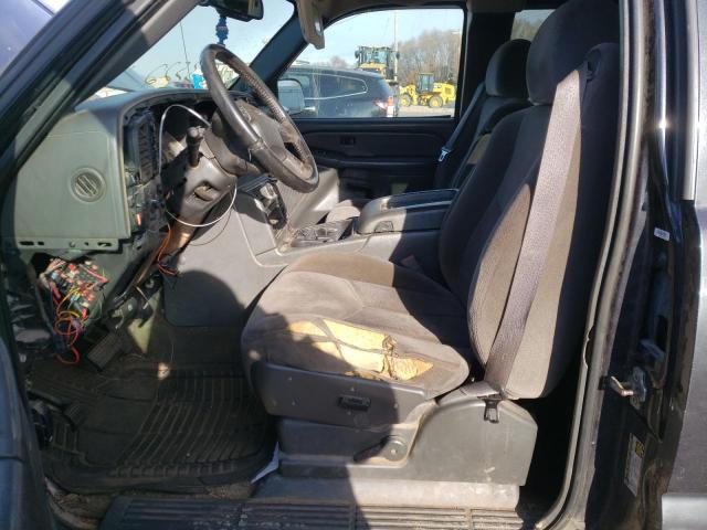 Photo 7 from auction – 2005 GMC NEW SIERRA with VIN 2GTEK19B951201238
