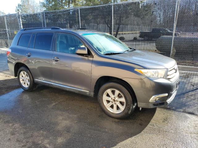 Photo 4 from auction – 2011 TOYOTA HIGHLANDER with VIN 5TDBK3EH1BS068438