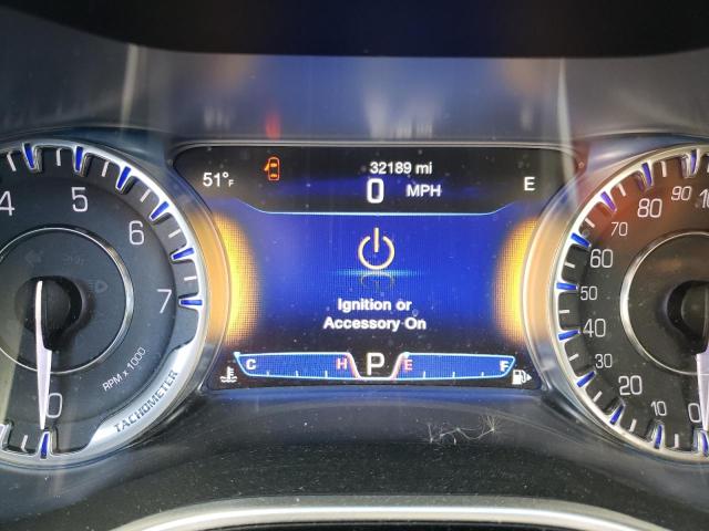 Photo 9 from auction – 2015 CHRYSLER 200 C with VIN 1C3CCCCG2FN514026