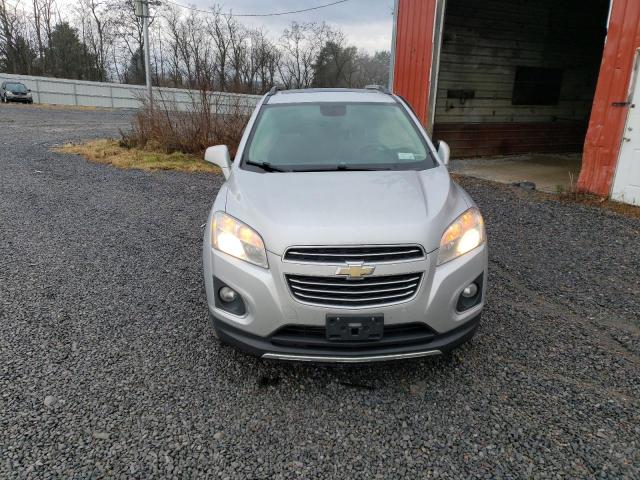 Photo 5 from auction – 2015 CHEVROLET TRAX LTZ with VIN 3GNCJTSB9FL203787