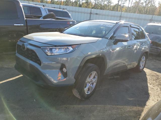 TOYOTA RAV4 XLE 2021 with VIN 2T3W1RFV2MW133312 - Photo from auction