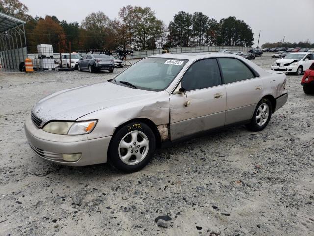 LEXUS ES300 1998 with VIN JT8BF28G5W5050469 - Photo from auction