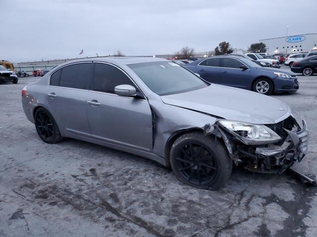 Photo 4 from auction – 2011 HYUNDAI GENESIS 4. with VIN KMHGC4DF4BU116403