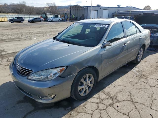 TOYOTA CAMRY LE 2005 with VIN 4T1BF30K25U620273 - Photo from auction