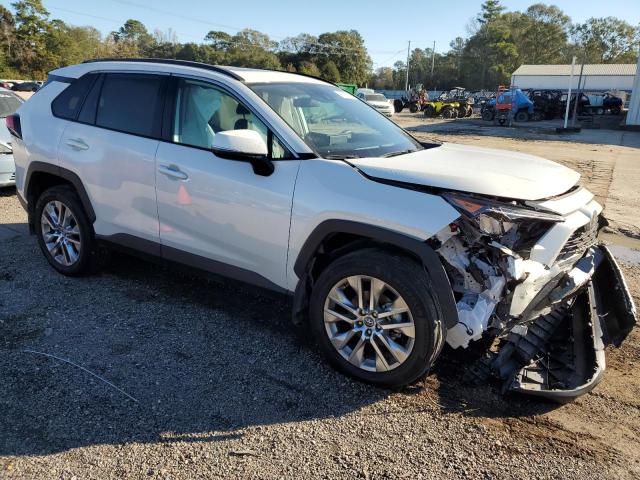 Photo 4 from auction – 2021 TOYOTA RAV4 XLE P with VIN 2T3C1RFV2MW110910