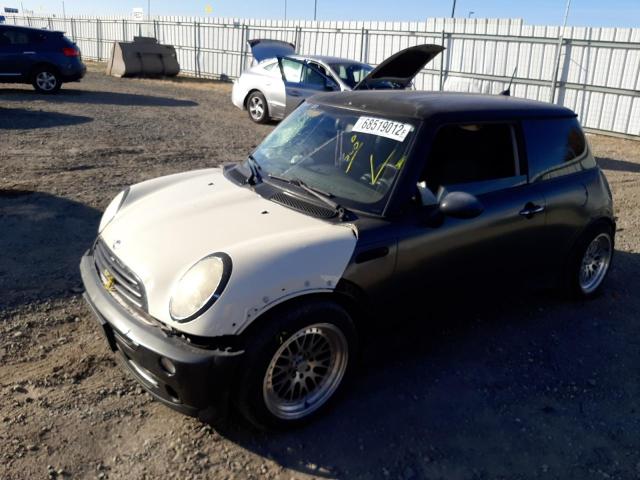 MINI COOPER 2005 with VIN WMWRC33555TK62218 - Photo from auction