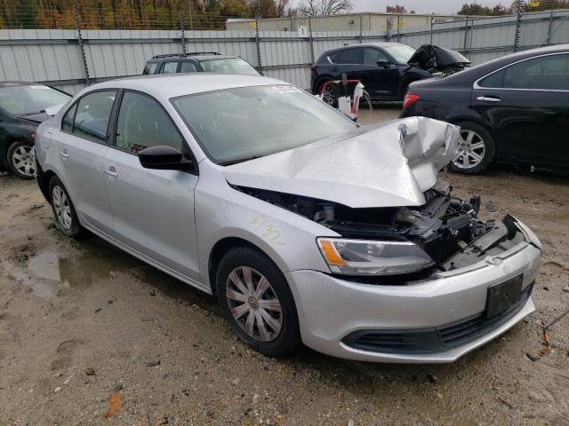 Photo 4 from auction – 2014 VOLKSWAGEN JETTA BASE with VIN 3VW2K7AJ6EM250105