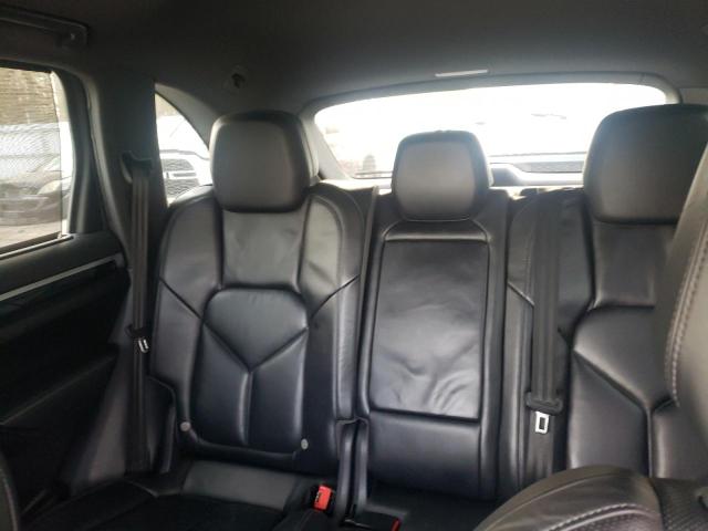 Photo 10 from auction – 2012 PORSCHE CAYENNE with VIN WP1AA2A20CLA04452