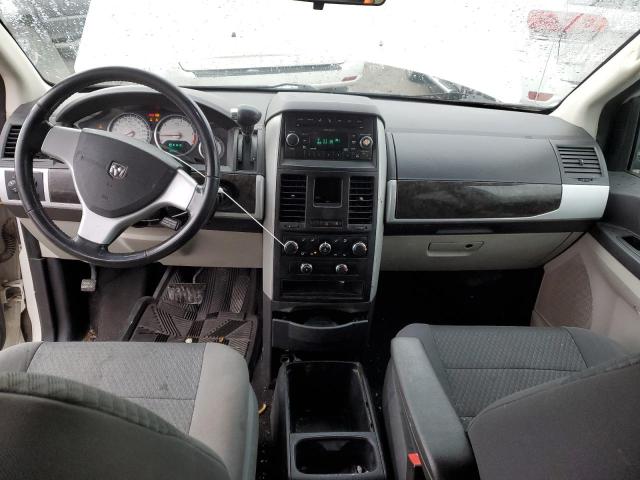 Photo 8 from auction – 2010 DODGE GRAND CARA with VIN 2D4RN5D14AR131449