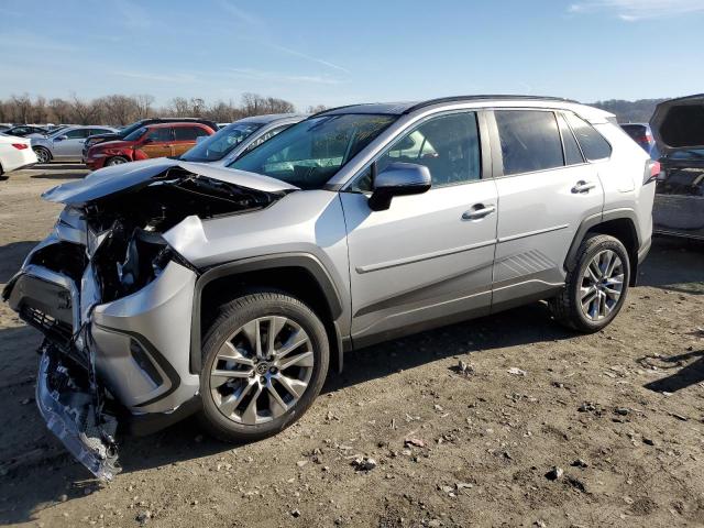 TOYOTA RAV4 XLE P 2022 with VIN 2T3A1RFVXNC312565 - Photo from auction