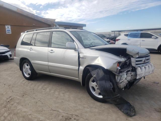 Photo 4 from auction – 2004 TOYOTA HIGHLANDER with VIN JTEDP21A740027973