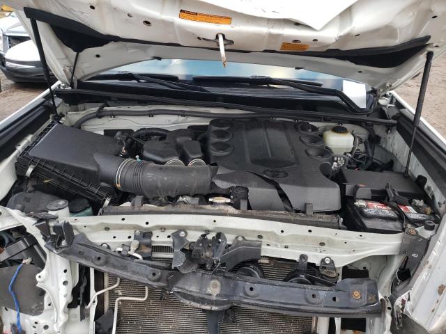 Photo 12 from auction – 2015 TOYOTA 4RUNNER SR with VIN JTEBU5JR4F5242174